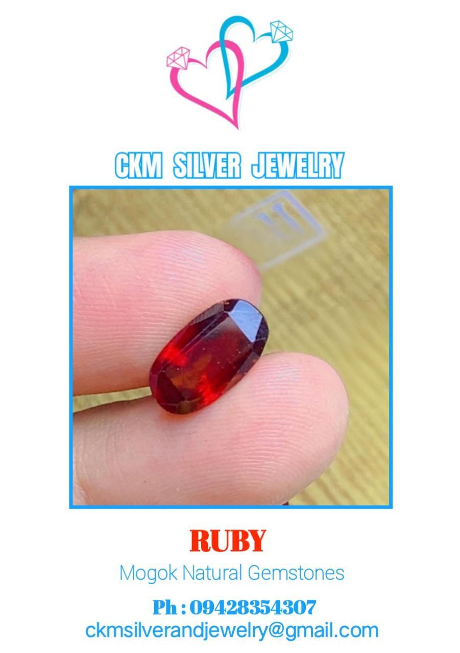 Deep Red Ruby — single stone