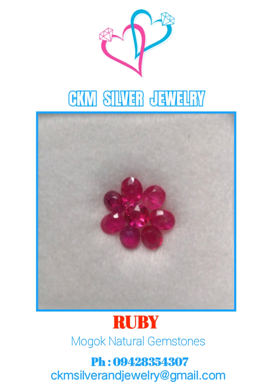 Mogok Ruby — oval set